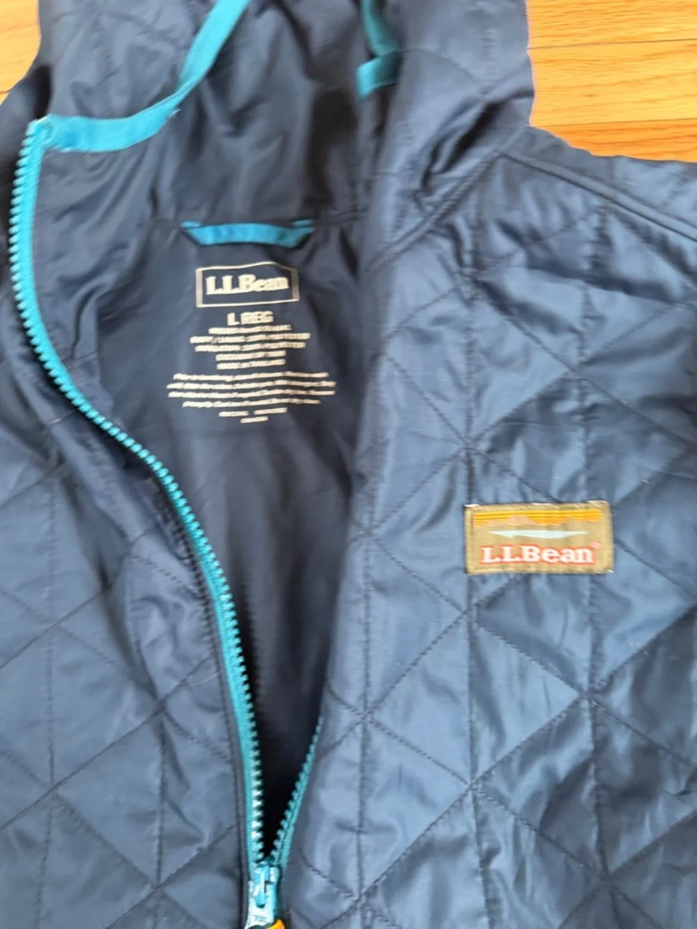L.L. Bean Navy Quilted Hooded Pullover Jacket - Picture 2 of 3